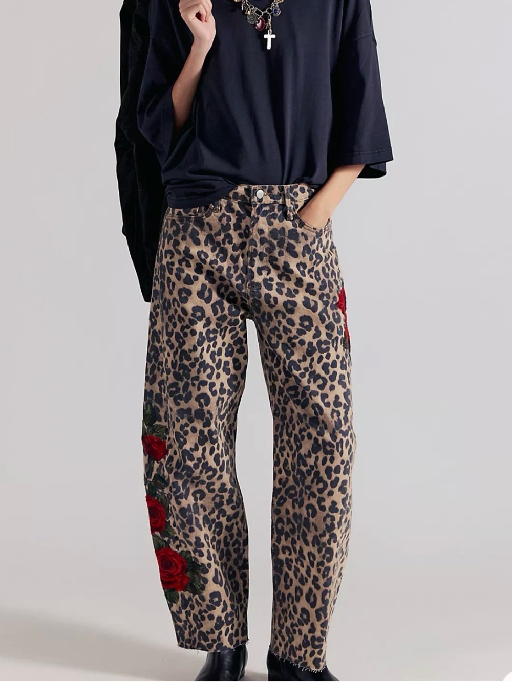 Driftwood Parker Printed Barrel Jeans size 32